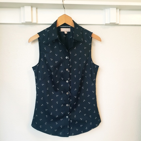 Banana Republic Tops - Banana Republic Sleeveless Button down
